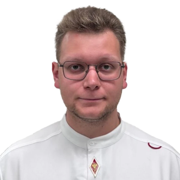 Врач инфекционист Узбеков Тимур Ринатович