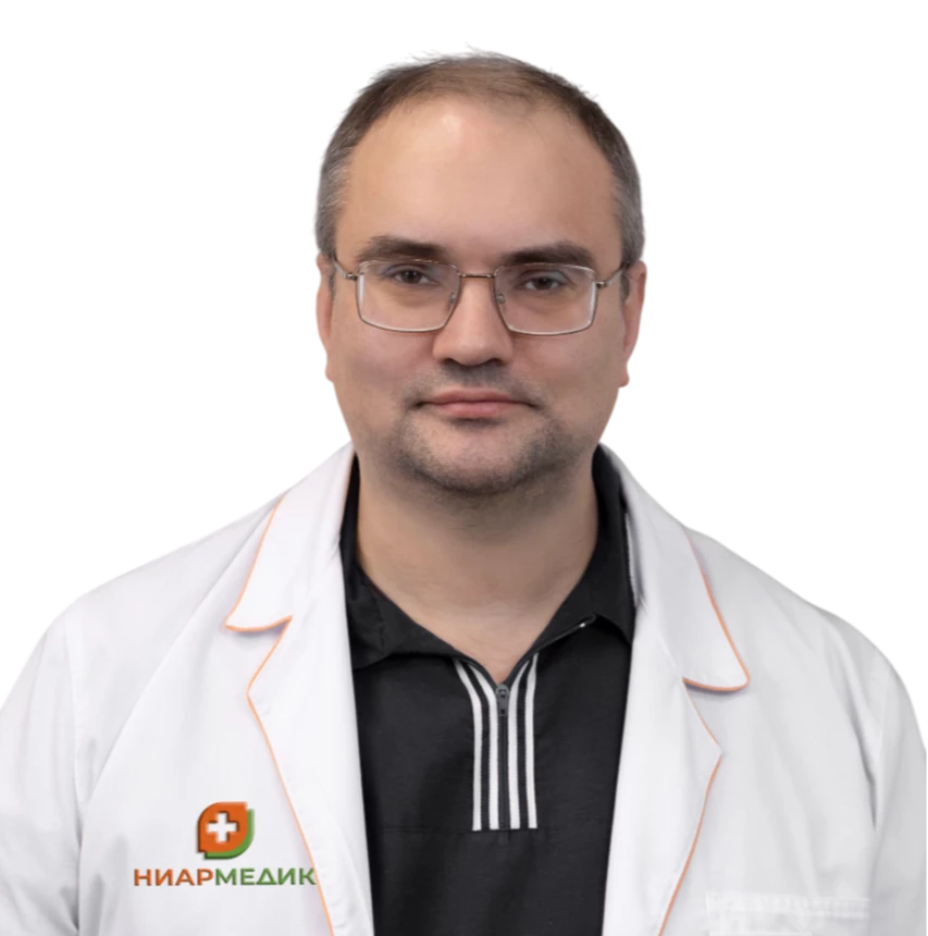 Врач мануальный терапевт Истраков Сергей Анатольевич