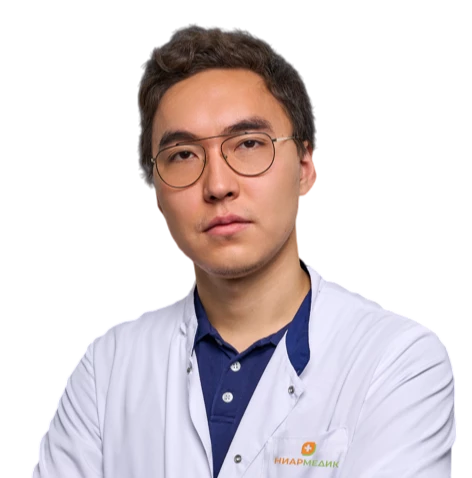 Врач уролог Шарапов Баатр Санчирович