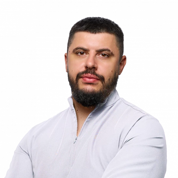 Врач стоматологортопед Османов Сейдали Исмаилович