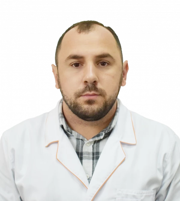 Врач хирург Гасанов Тимур Султанбекович