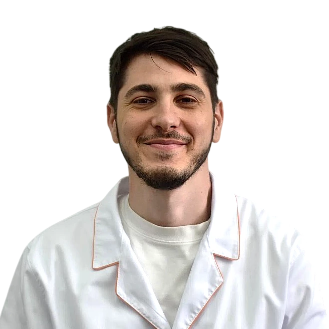 Врач офтальмолог Абаев Аслан Зелимханович