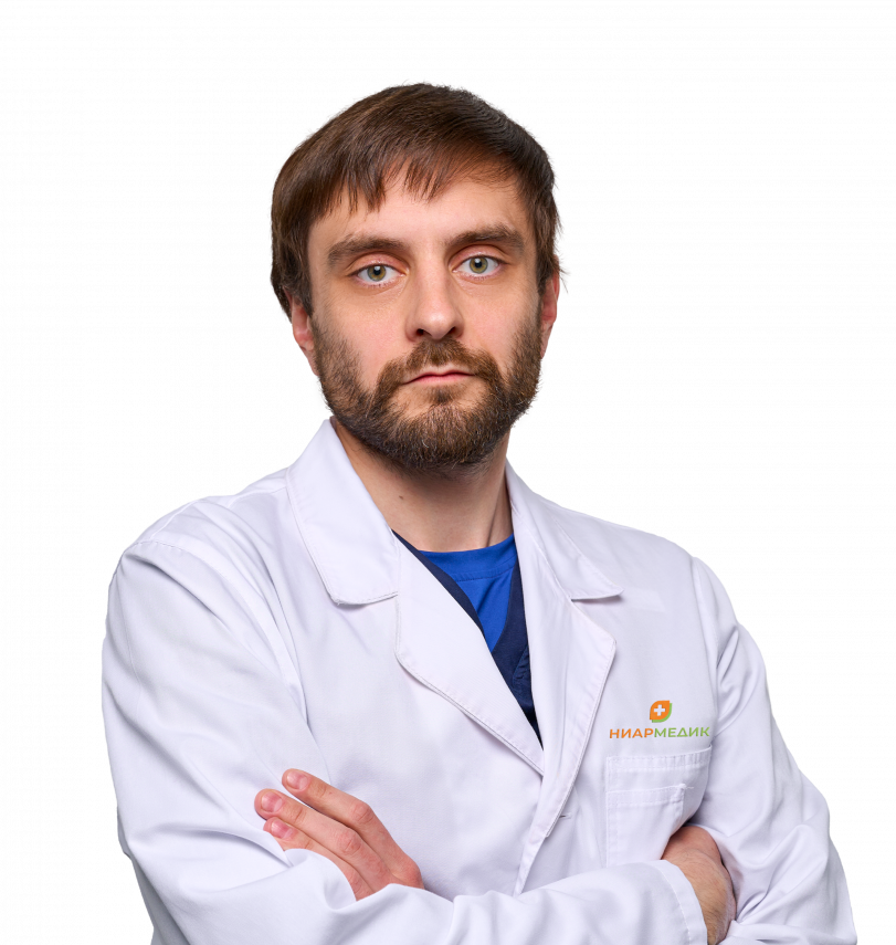 Врач массажист взрослый Рябов Михаил Петрович
